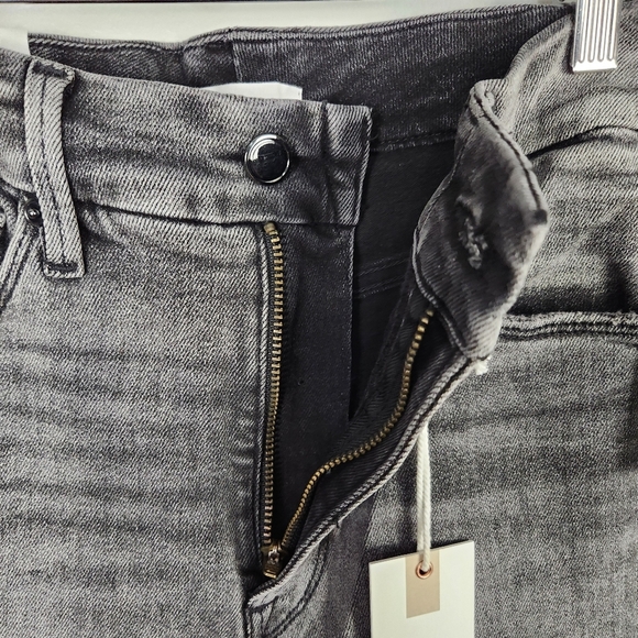 NWT Good American Good Legs Stovepipe Cigarette Jeans in Washed Black 4/27 #0187 - Picture 5 of 15